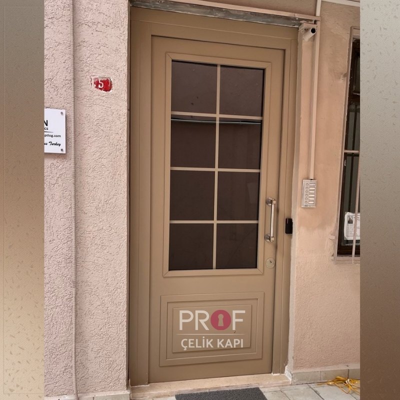 İstanbul Karaköy Apartman Giriş Kapısı PRF892